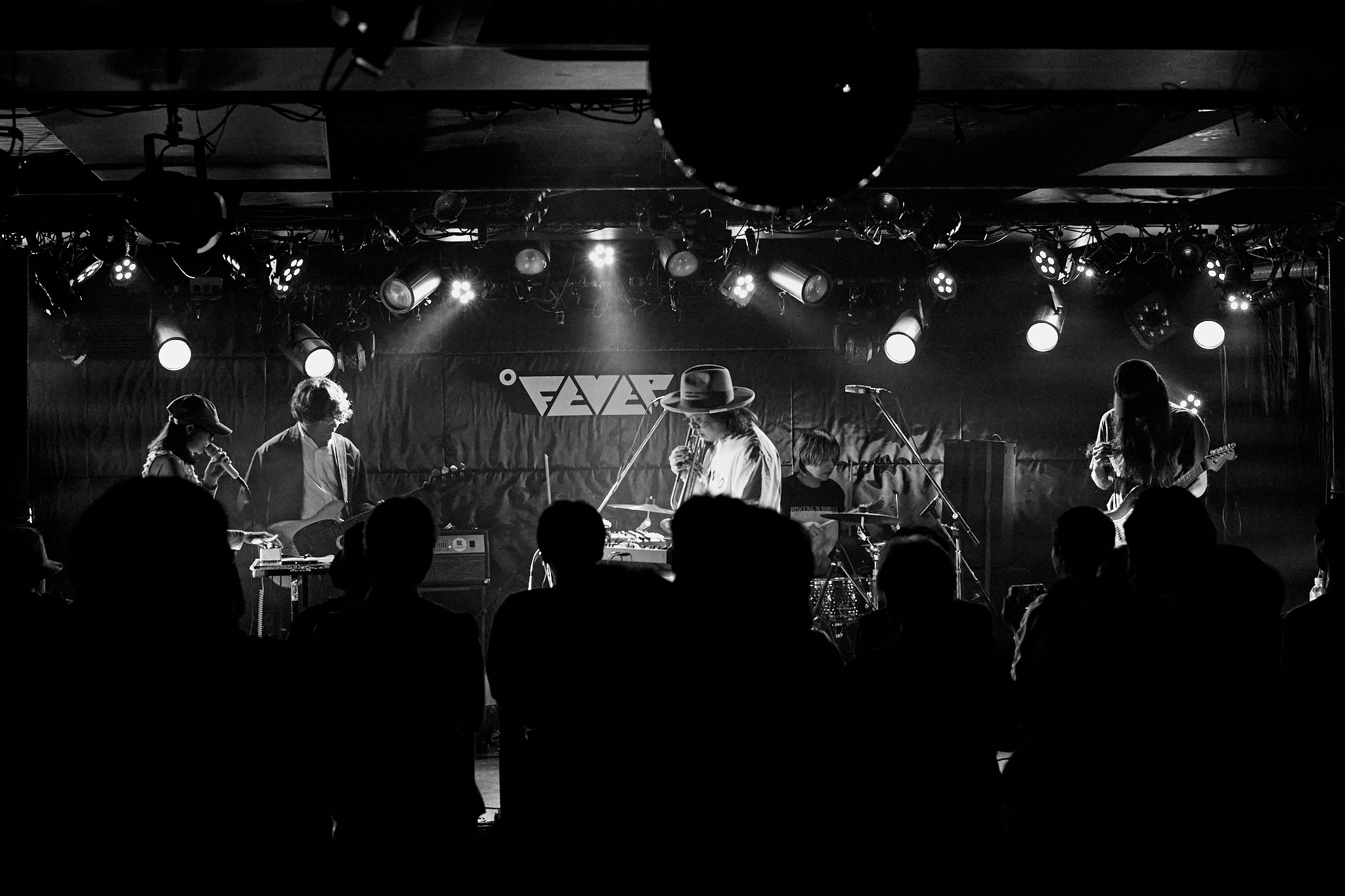 LOLOET, ロロエ, かざかみのほう2, ライブレポ, 新代田FEVER, LOLOET ONE MAN SHOW, 小春日和, 渋谷Spotify O-WEST, LOLOET TOUR, バンド, ライブ, ワンマンライブ, トランペット, 台風, 2026年11月17日